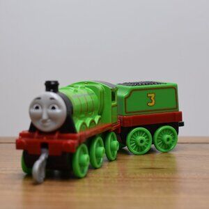 Henry 3 Diecast Trackmaster Engine Train Push Along Take and Play Mattel 2018
